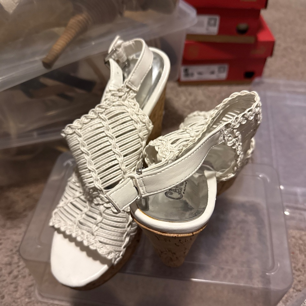 Shoes - Picture 2 of 3